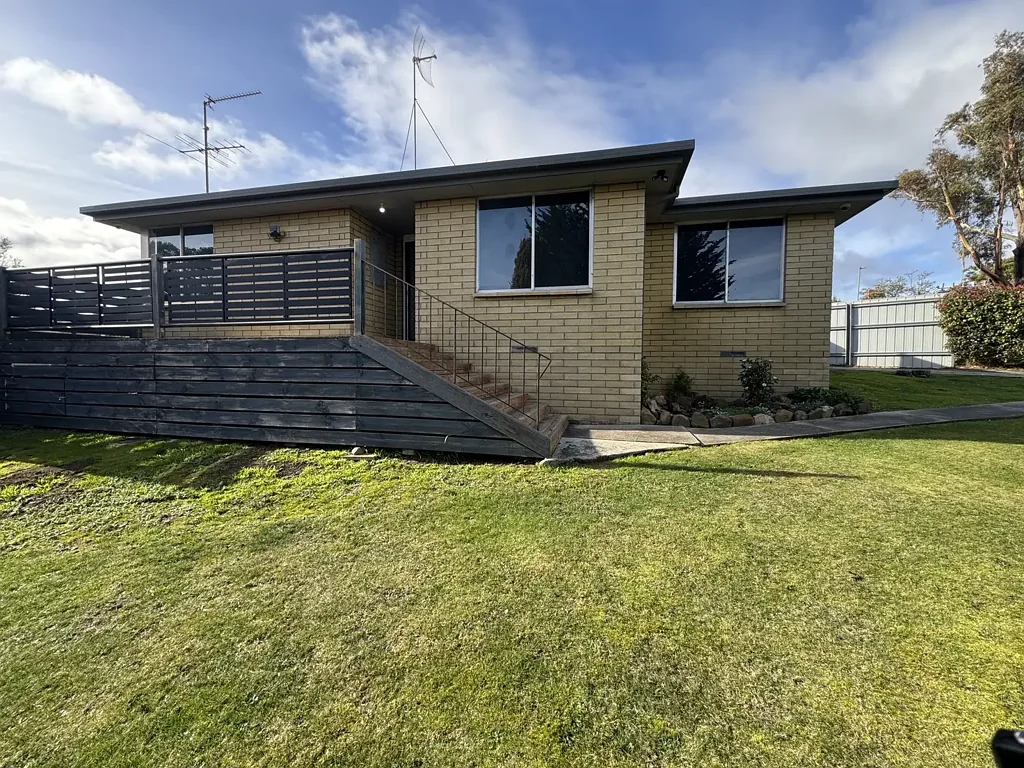 Looking for low maintenance? Live here!