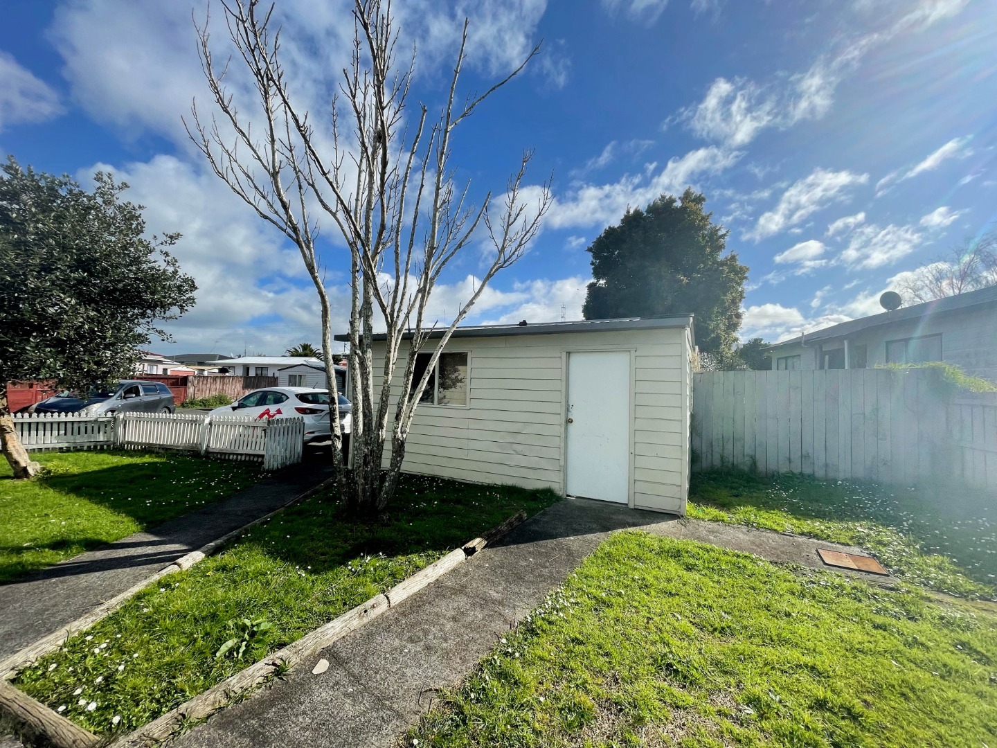 1/100 Shifnal Drive, Randwick Park, Auckland - Manukau, 3 कमरे, 1 बाथरूम, House