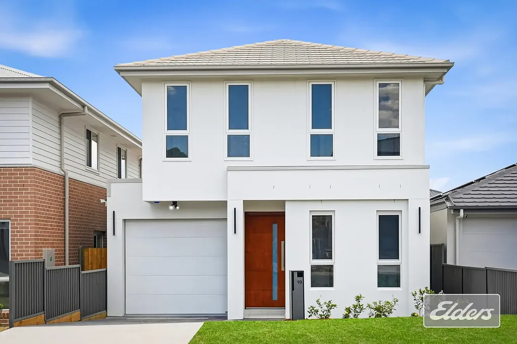 Brand New 4-Bedroom Family Home – Box Hill