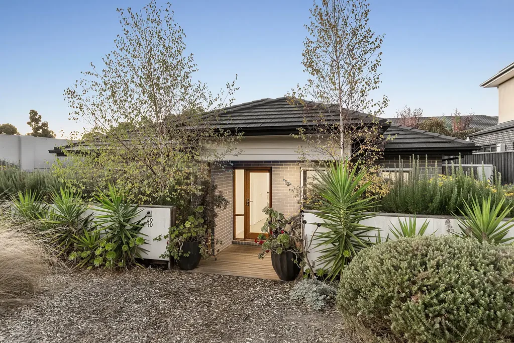 Wantirna 4Kwarto A marvellous family future near The Knox School