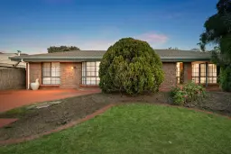 17 Bartlett Drive, Novar Gardens