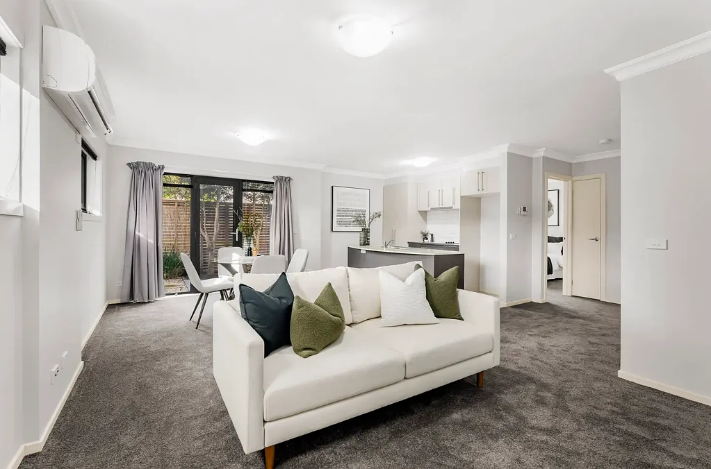 Ringwood 2 Bedroom Modern Comfort Meets Convenience in the Heart of Ringwood