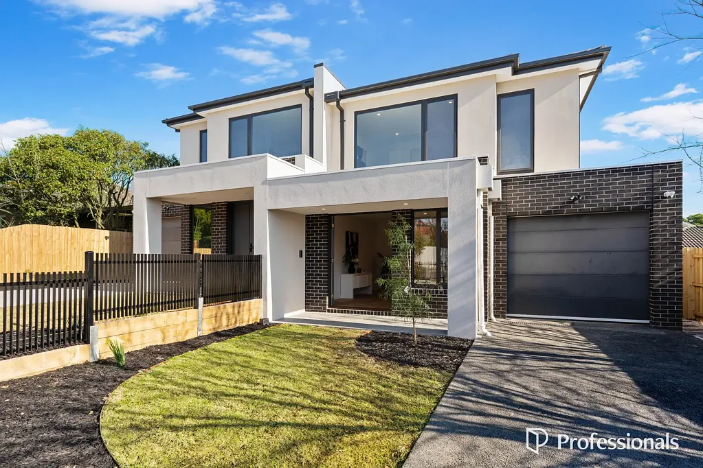 Burwood 4 Bedroom Experience the Pinnacle of Contemporary Living