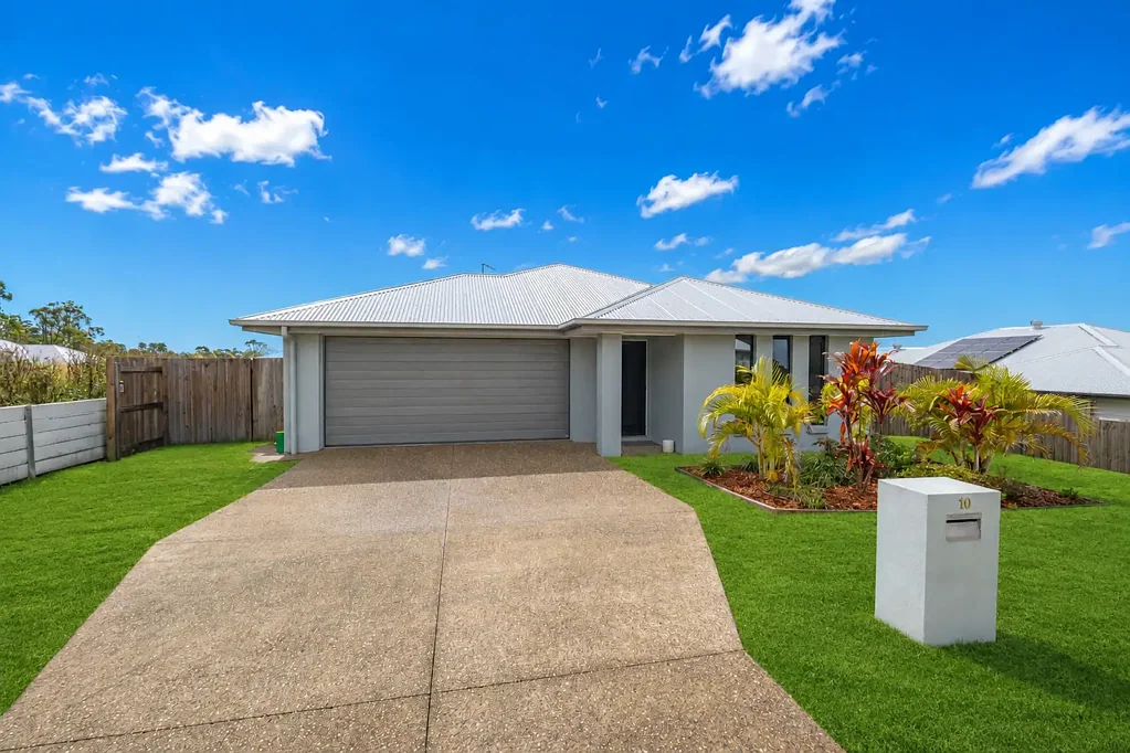 Jones Hill 4房  Family Living with Space, Comfort & Convenience on 800m2