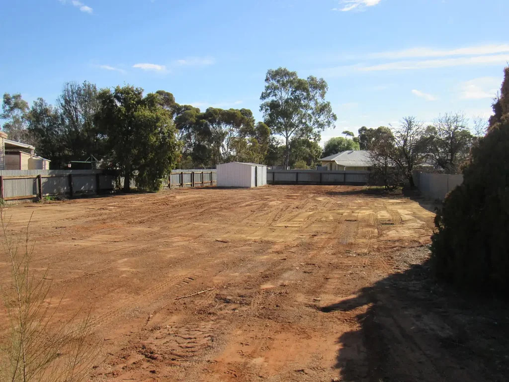 Peterborough Ideal Vacant Allotment - Cleared Fenced & Ready to Go!