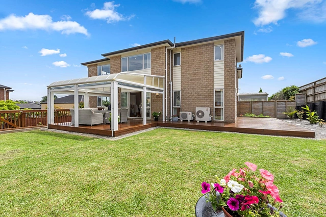 51 Sohlue Place, Oteha, North Shore City