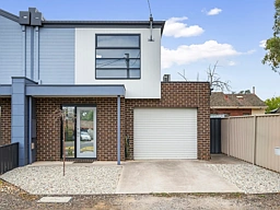 3 Heartbreak Lane, Flora Hill