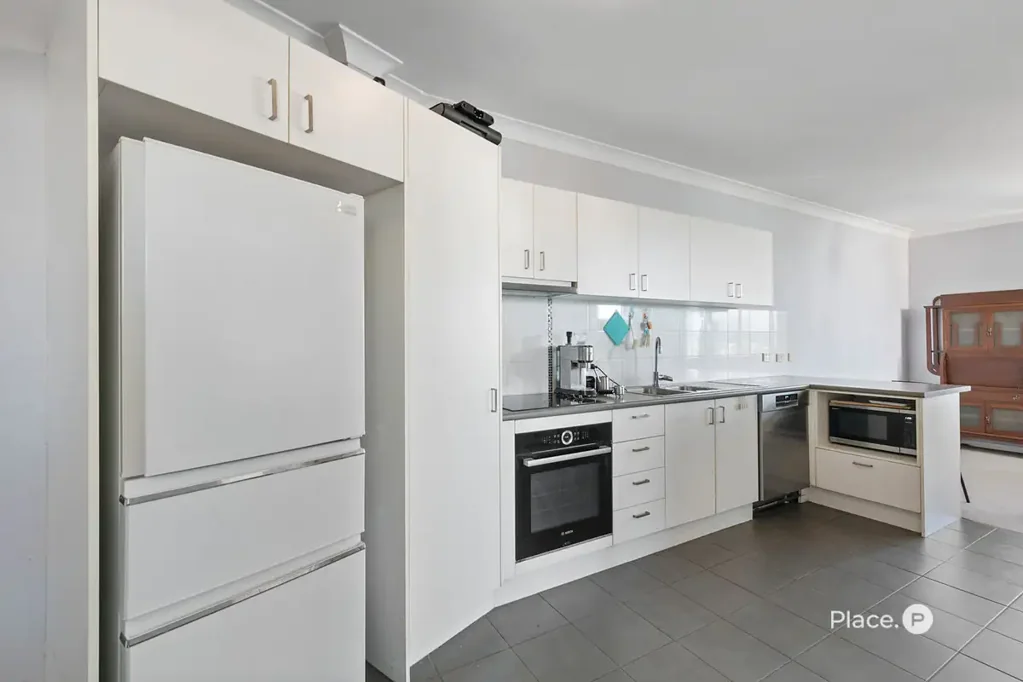 Annerley 1Zimmer The Perfect Entry-Level Opportunity in the Heart of Annerley