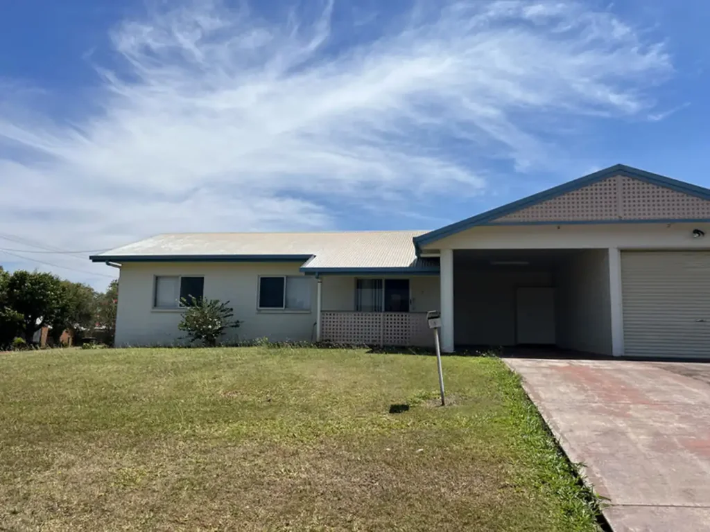 Comfortable 2-Bedroom Unit in a Convenient Atherton Location