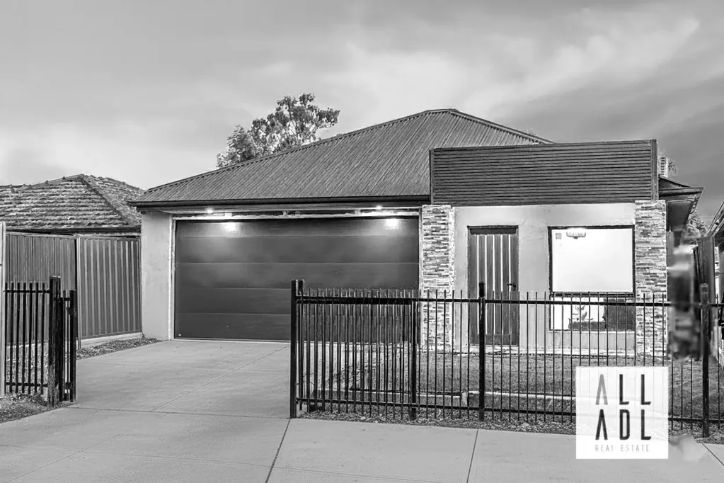 Salisbury Park 4ਬੈੱਡਰੂਮ Luxurious Custom-Built Home | Double Garage | Exposed Aggregate | Gas Heating | Huge Alfresco + BBQ Area