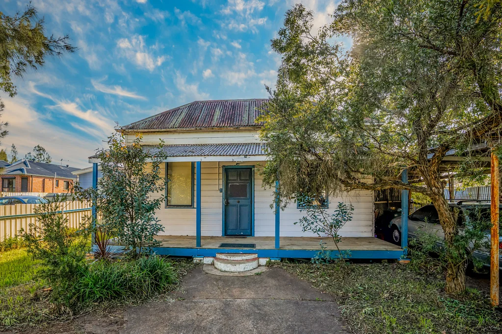 129 New England Hwy, Greta, NSW 2334