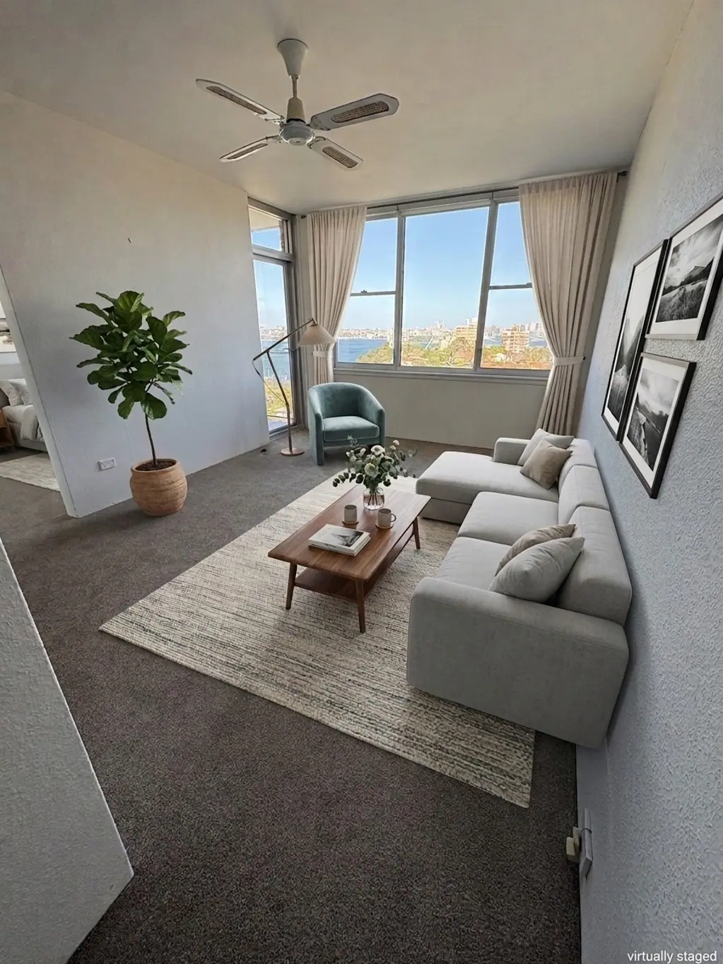 ABSOLUTE HARBOUR FRONT LIVING | ICONIC OPERA HOUSE & HARBOUR BRIDGE VIEWS