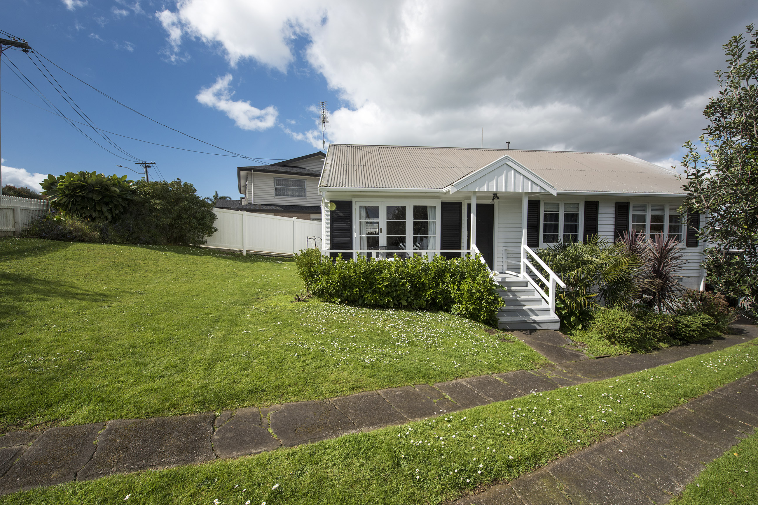 19 Mount Taylor Drive, Glendowie, Auckland, 3 Bedrooms, 1 Bathrooms, House