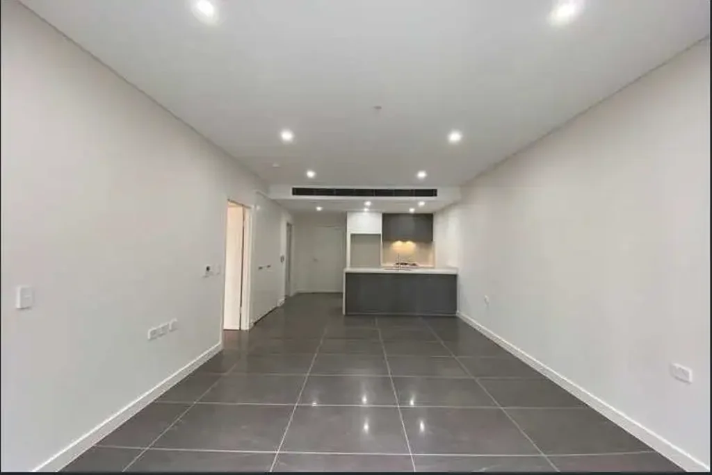 Lidcombe 1Kwarto Spacious Near-New One-Bedroom Apartment with Modern Finishes, Rooftop Garden and Prime Location Near Accor Stadium