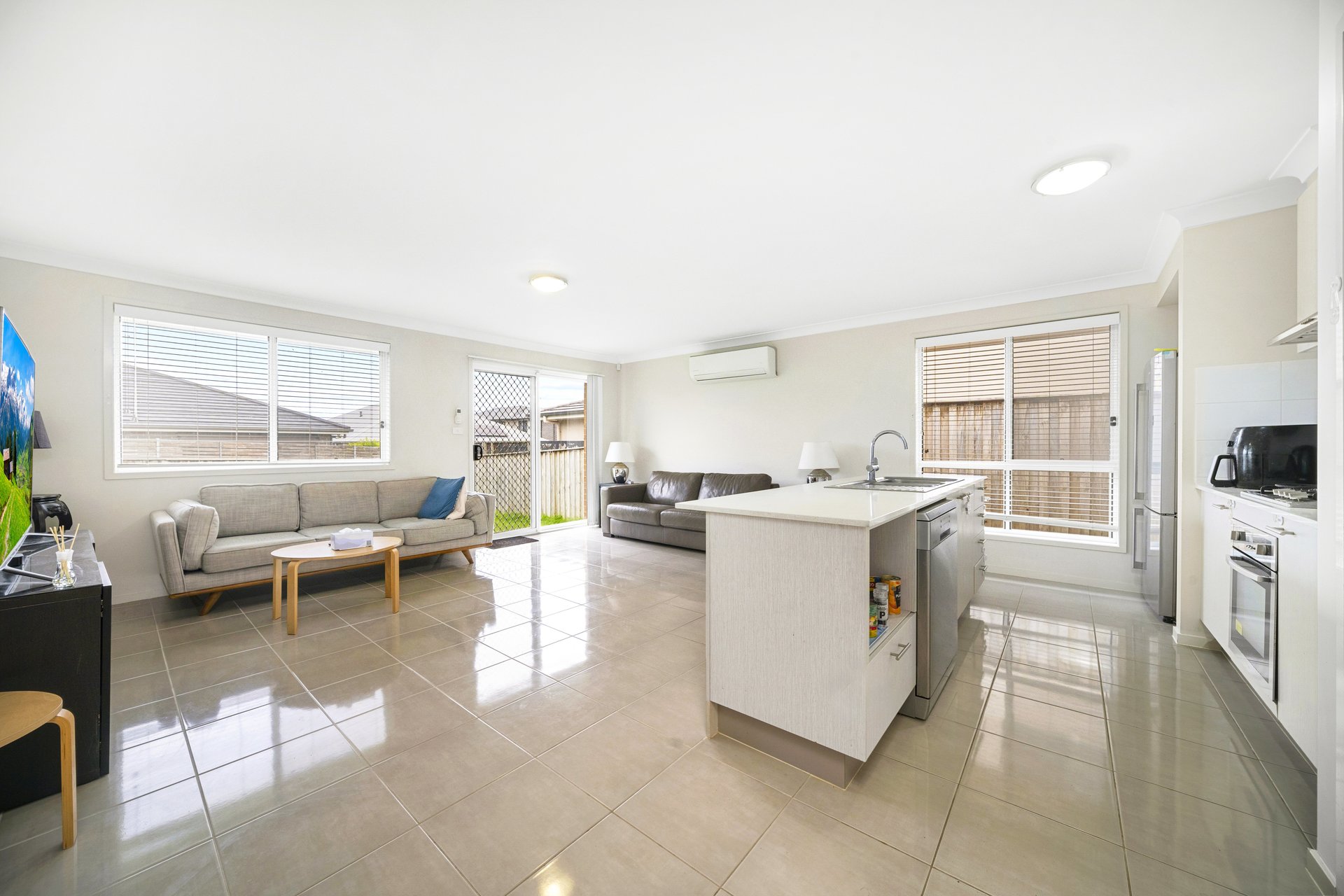 43 BARRY RD, NORTH KELLYVILLE NSW 2155, 0 rūma, 0 rūma horoi, House