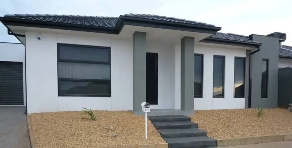 Modern Low Maintenance Living - In Central Location!