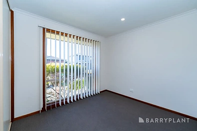 13 Aranda Place, Epping, VIC 3076, 2 slaapkamers, 1 badkamers, House