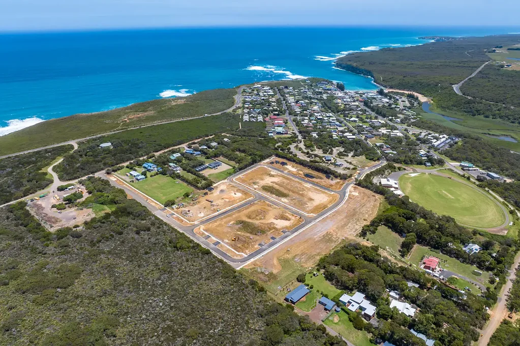 Port Campbell  Experience Coastal Serenity and Sustainable Living at Arches, Port Campbell