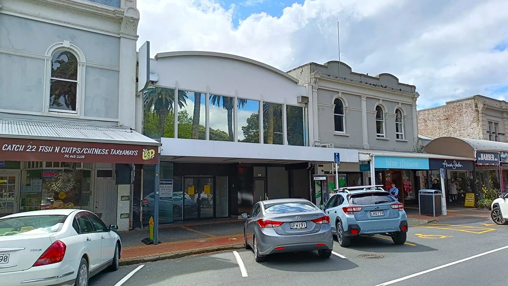 Devonport PROFILE AND PARKING