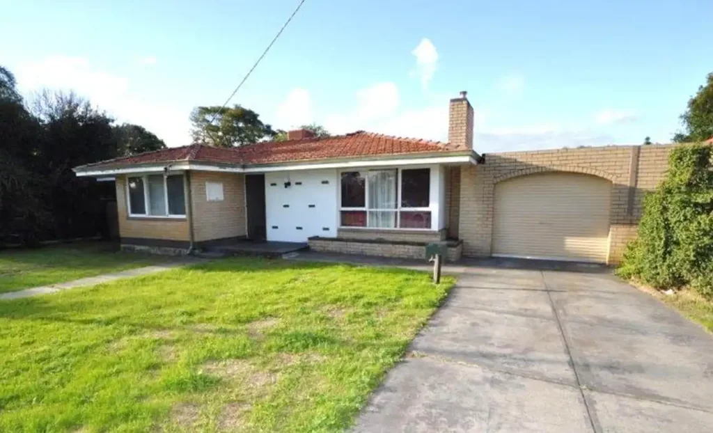 9 Homewood Street, Cloverdale, WA 6105