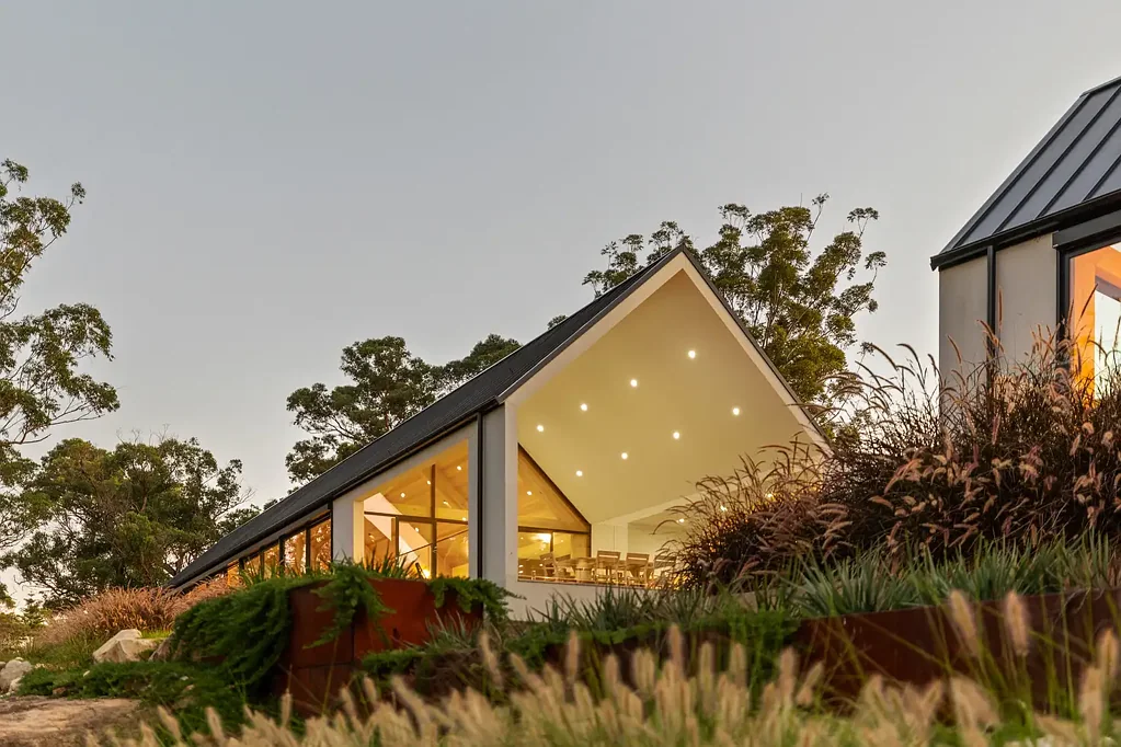 Middle Dural 6침실 VIP Launch Night Thursday 6th Of November 6:30pm  - 7:30pm