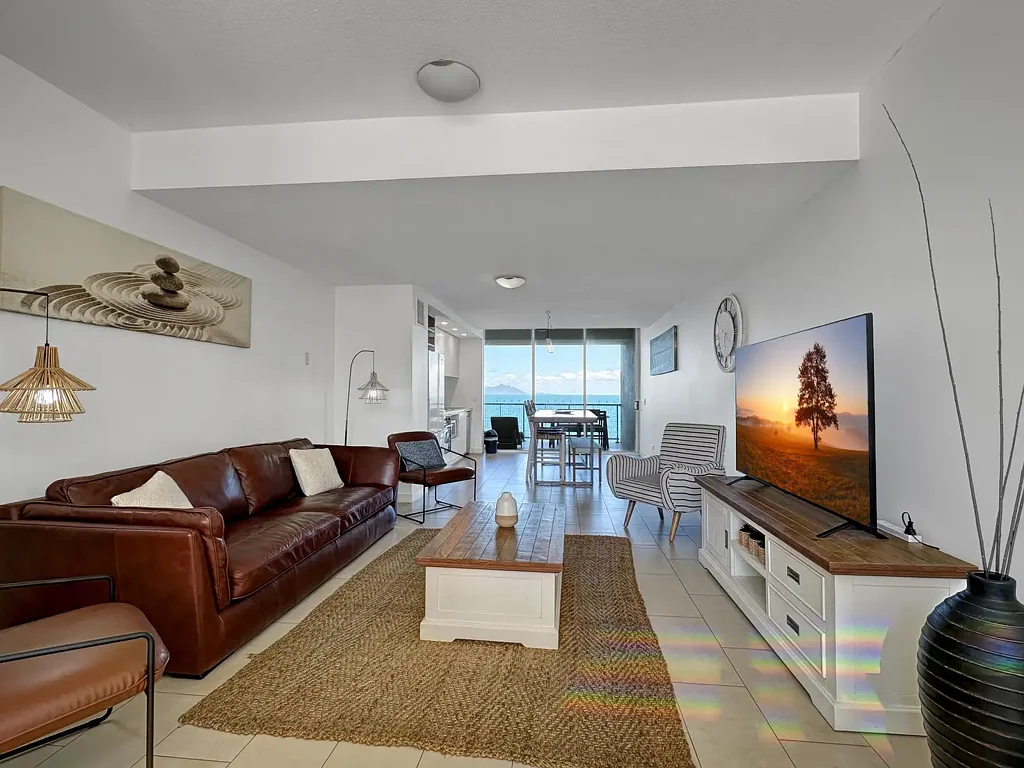 Nelly Bay 2房  Absolute Oceanfront 2 Bedroom Townhouse