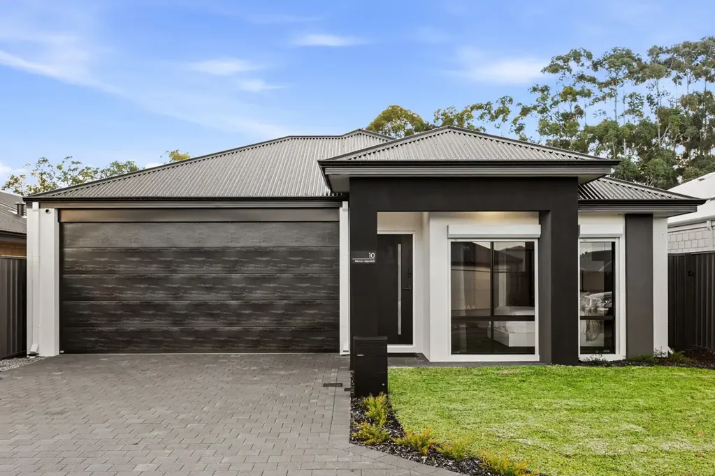 Baldivis 4 Bedroom Why: Because this newly built residence showcases a prime example of modern family comfort