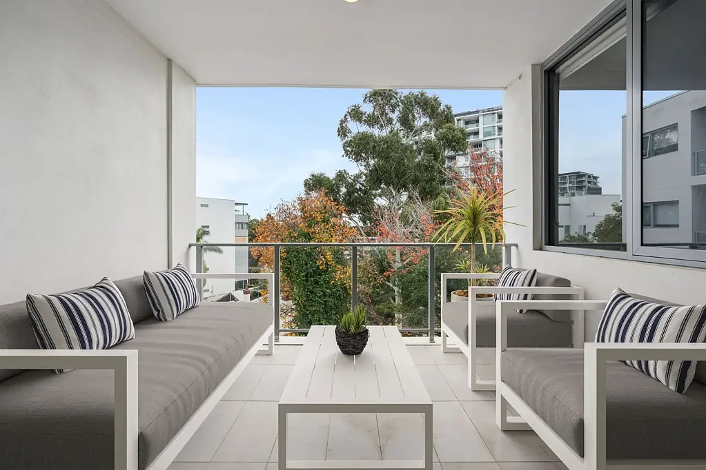 Rivervale 1침실 Light Filled Living - Peaceful Outlook.