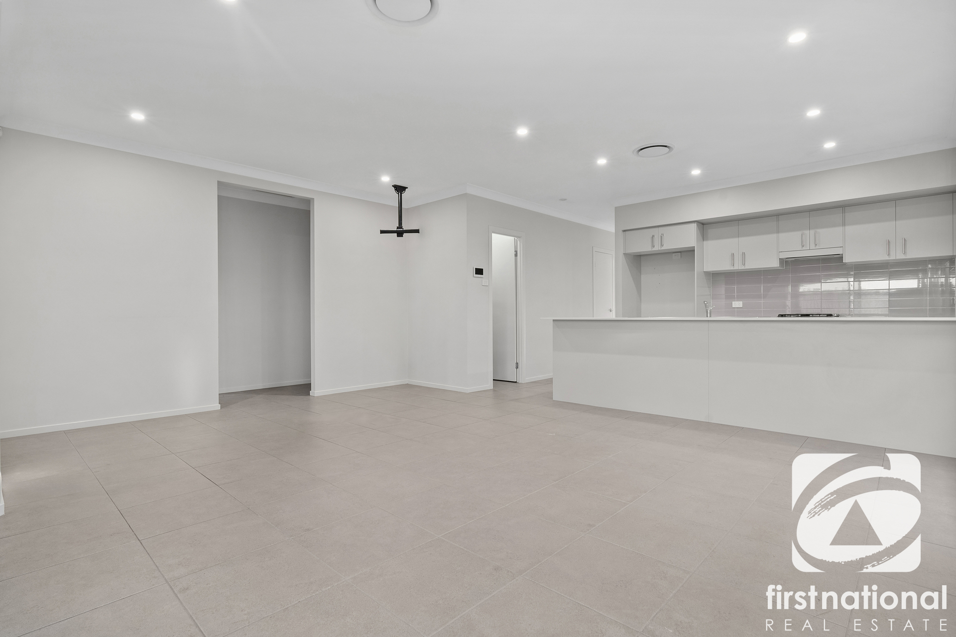 9 MCEVOY ST, ORAN PARK NSW 2570, 0 ห้องนอน, 0 ห้องน้ำ, House