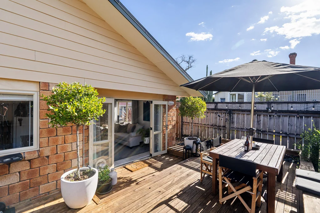 Cambridge 3chambre Three Generous Bedrooms, Superior Comfort With Perfect Blend of Style & Space