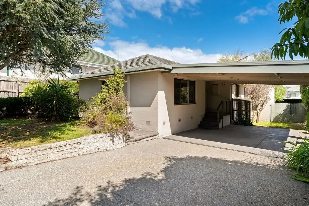 20 First Avenue, Rosebud, VIC 3939