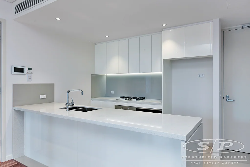 Modern 2 Bedroom Apartment