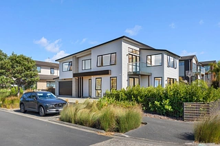 13 Caldera Drive, Long Bay, North Shore City