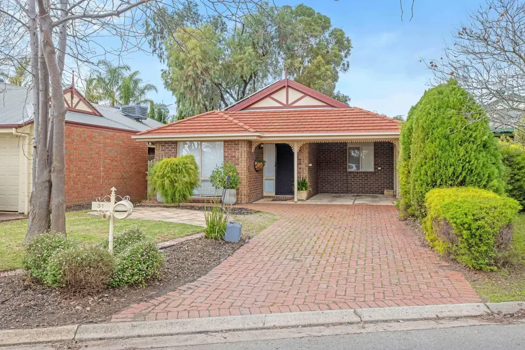 31 Laburnum Drive, Greenwith, SA 5125