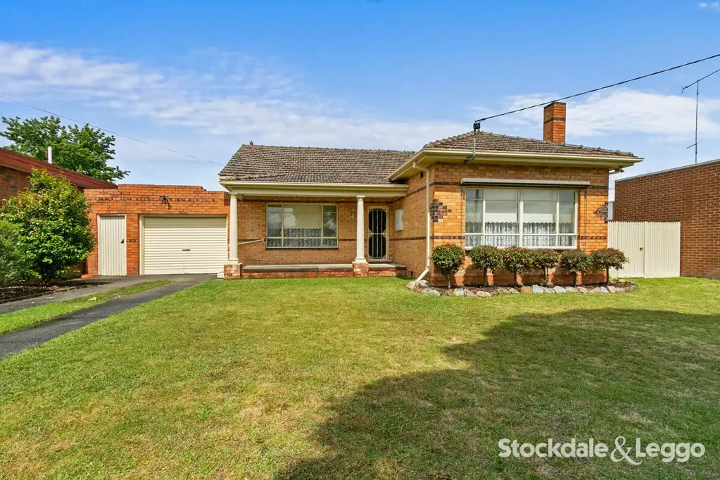 16 Hoyle Street, Morwell, VIC 3840