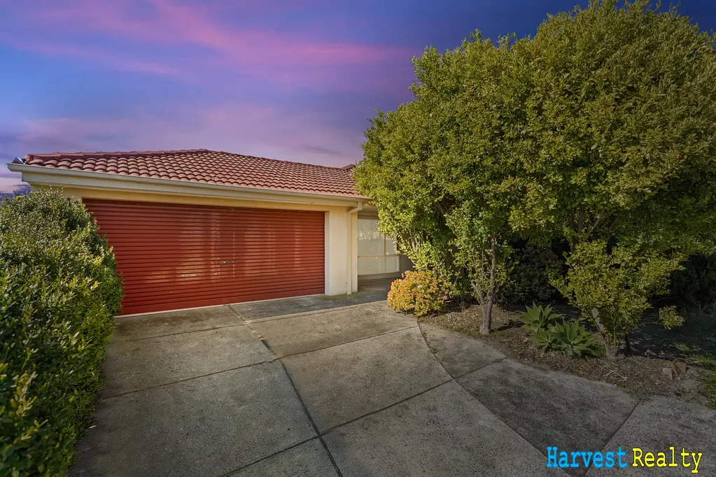 3 Cypress Close, Hampton Park, VIC 3976