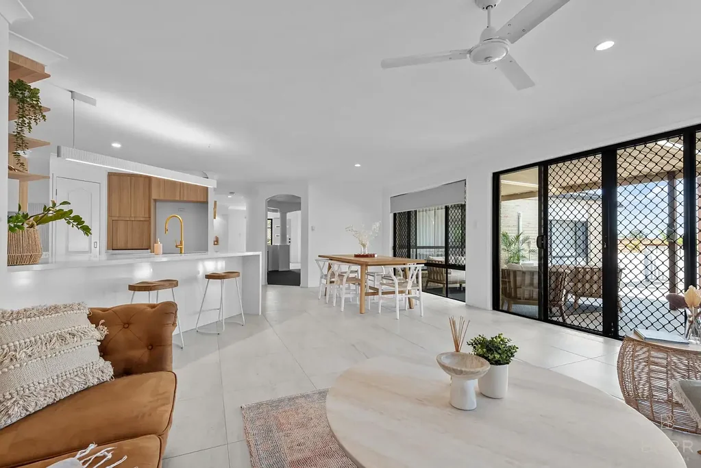 12 Sandlewood Close, Moggill, QLD 4070