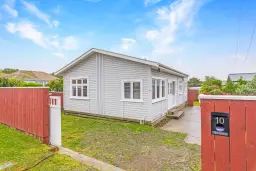 10 Parakai Street, Paraparaumu