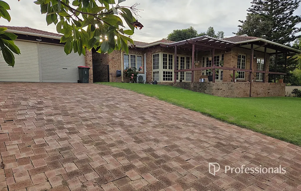 Location and Appeal - A Must Have Property!