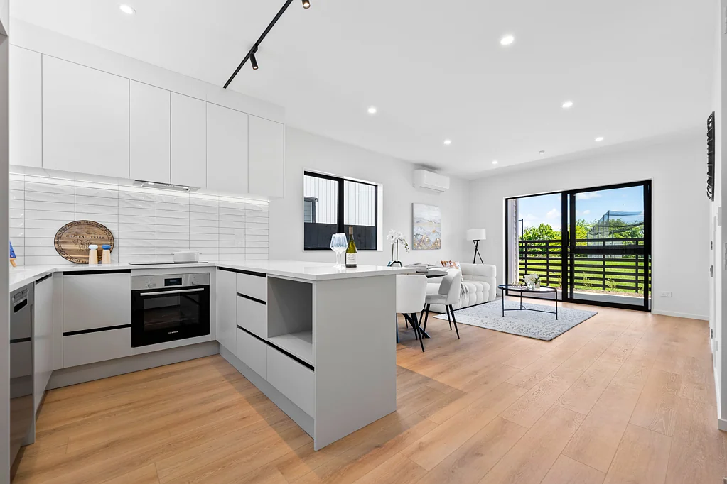 3/18 Albert Road, Kelston, Waitakere City, Auckland