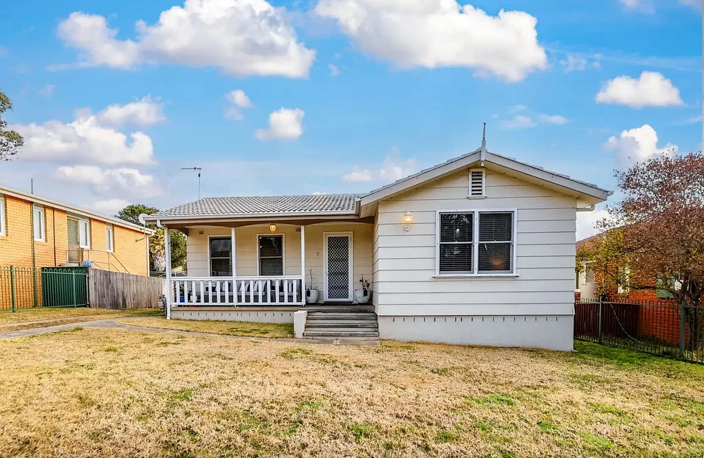 4 Woodward Street, Goulburn, NSW 2580