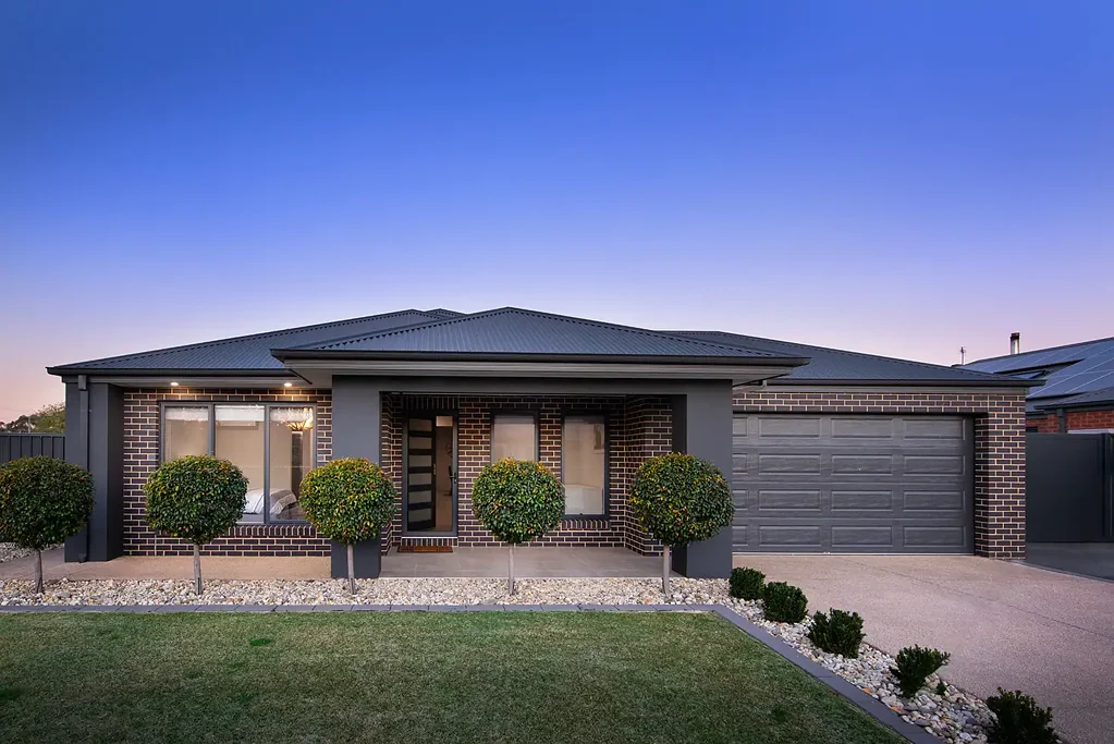 Marong 3 Bedroom Classy as new custom home on a large block with dream workshop - garaging for up to 7 cars!