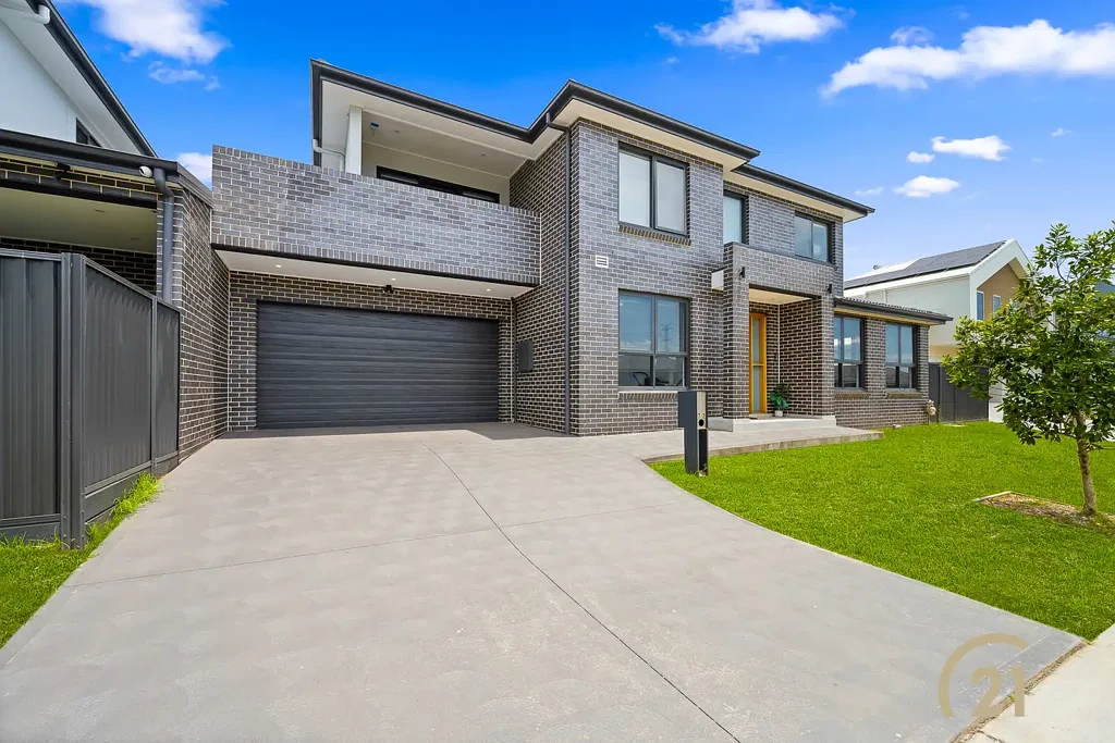 72 Water Gum Road, Gregory Hills, NSW 2557
