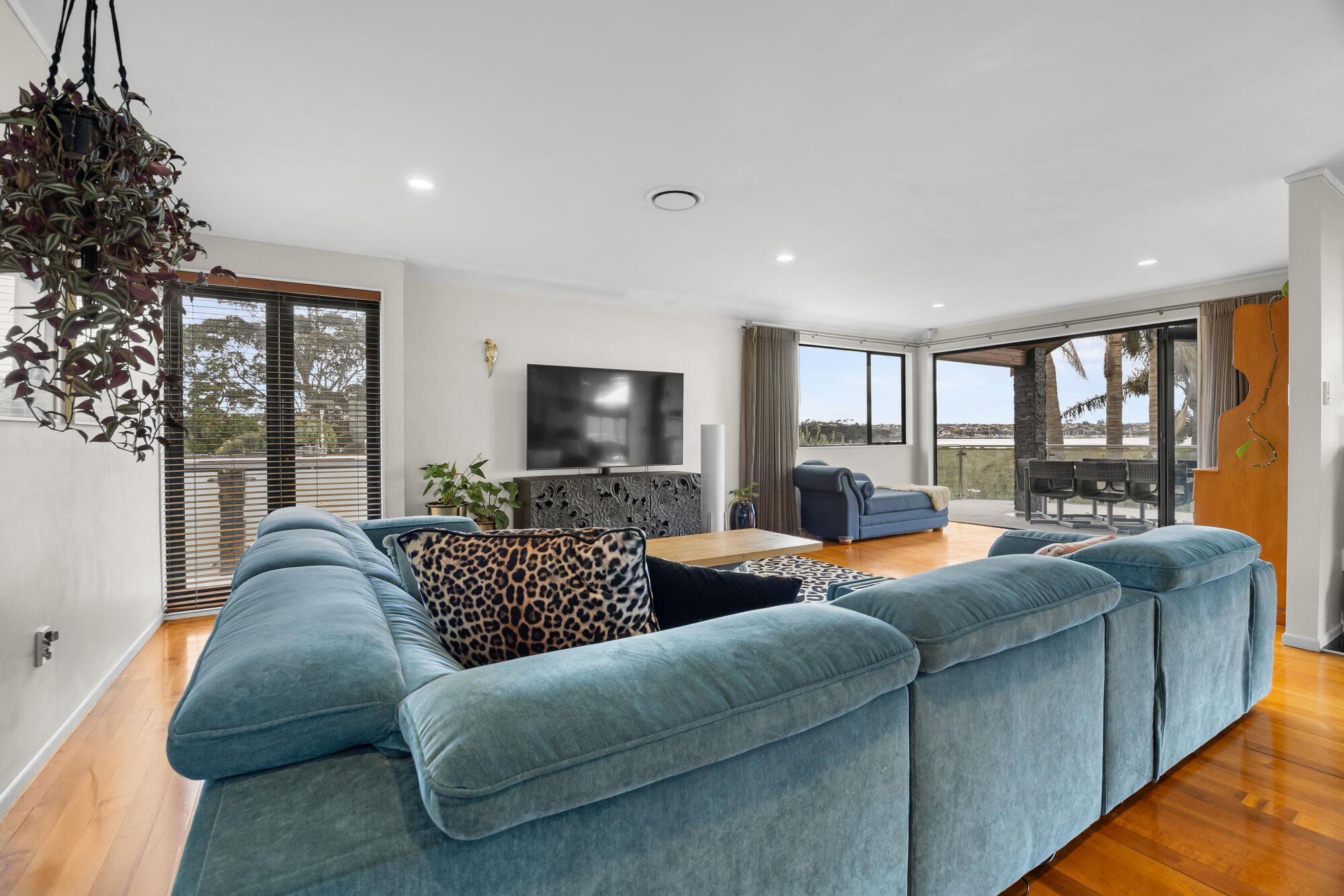 36 Dawnhaven Drive, Te Atatu Peninsula, photo 14