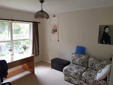 Two bedroom Furnished unit in Northcote Point