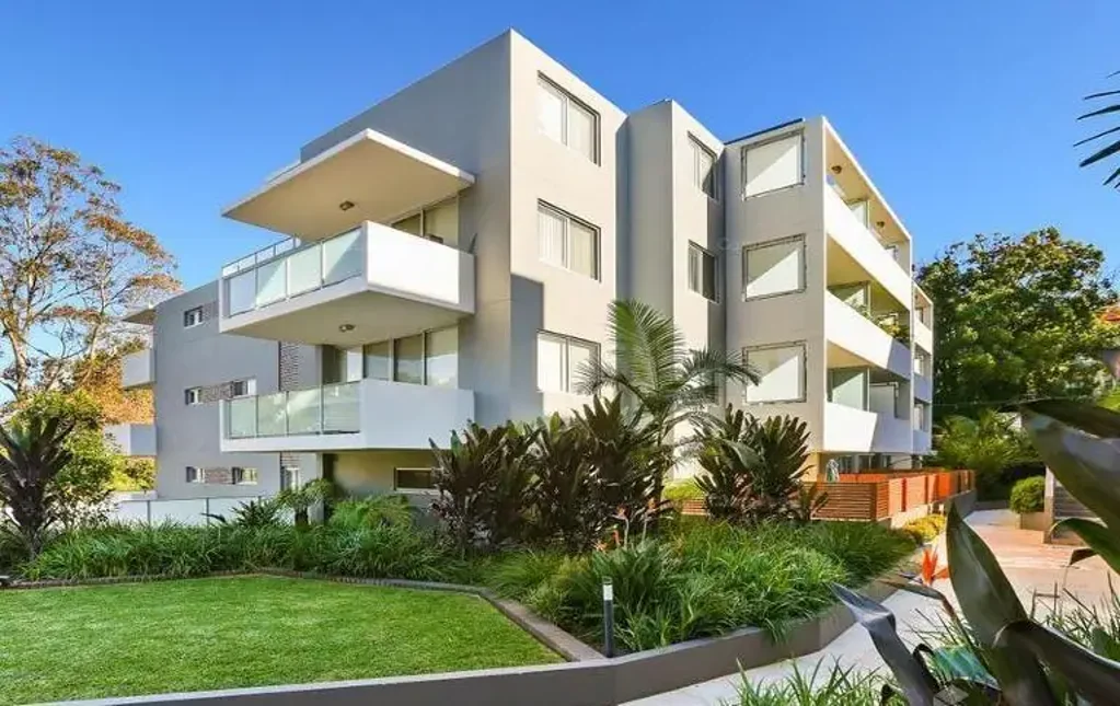 Extra Spacious Two Bedroom Apartment In a Boutique Low-rise Development  with a Quite and Leafy Outlook
