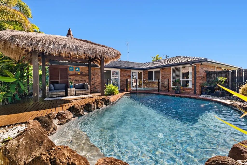 7 Dove Court, Bokarina, QLD 4575