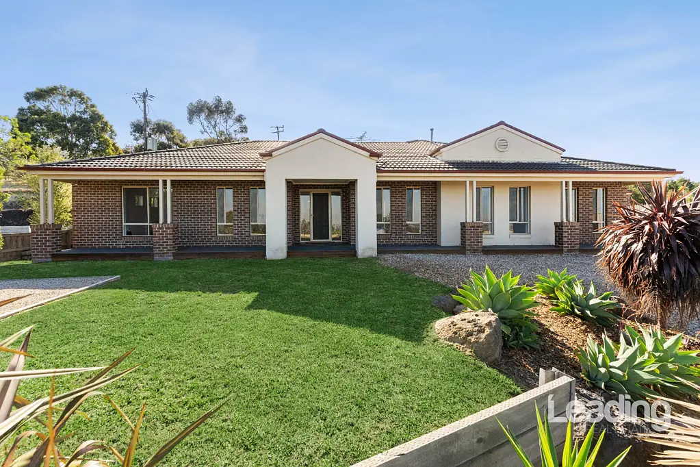 11 Emma Court, Sunbury, VIC 3429