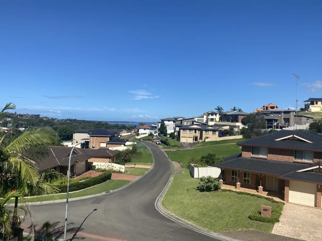 Berkeley 5房  ABSOLUTELY STUNNING! A JEWEL IN THE CROWN!