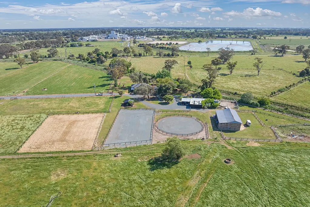 Stanhope  Country Living, Modern Comforts on 39.03 Acres
